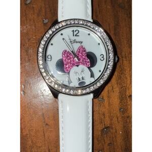Vintage White Minnie Mouse Women's Watch